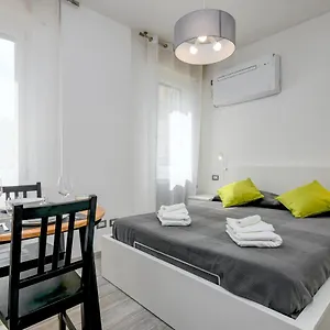  Apartment Taurus