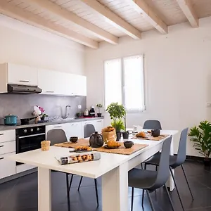  Apartment Residenza Gelsomino