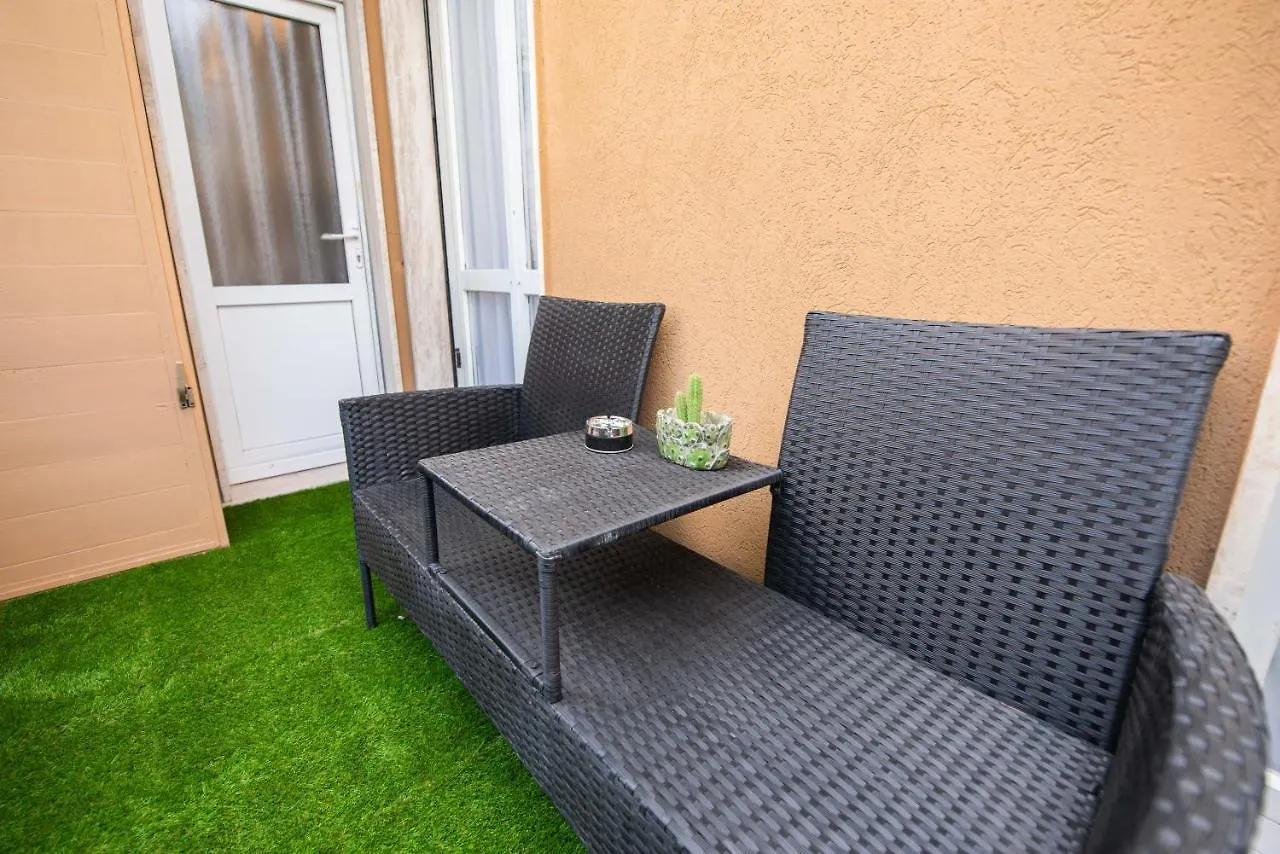Ferienwohnung Casa Emmeti Desenzano del Garda Apartment