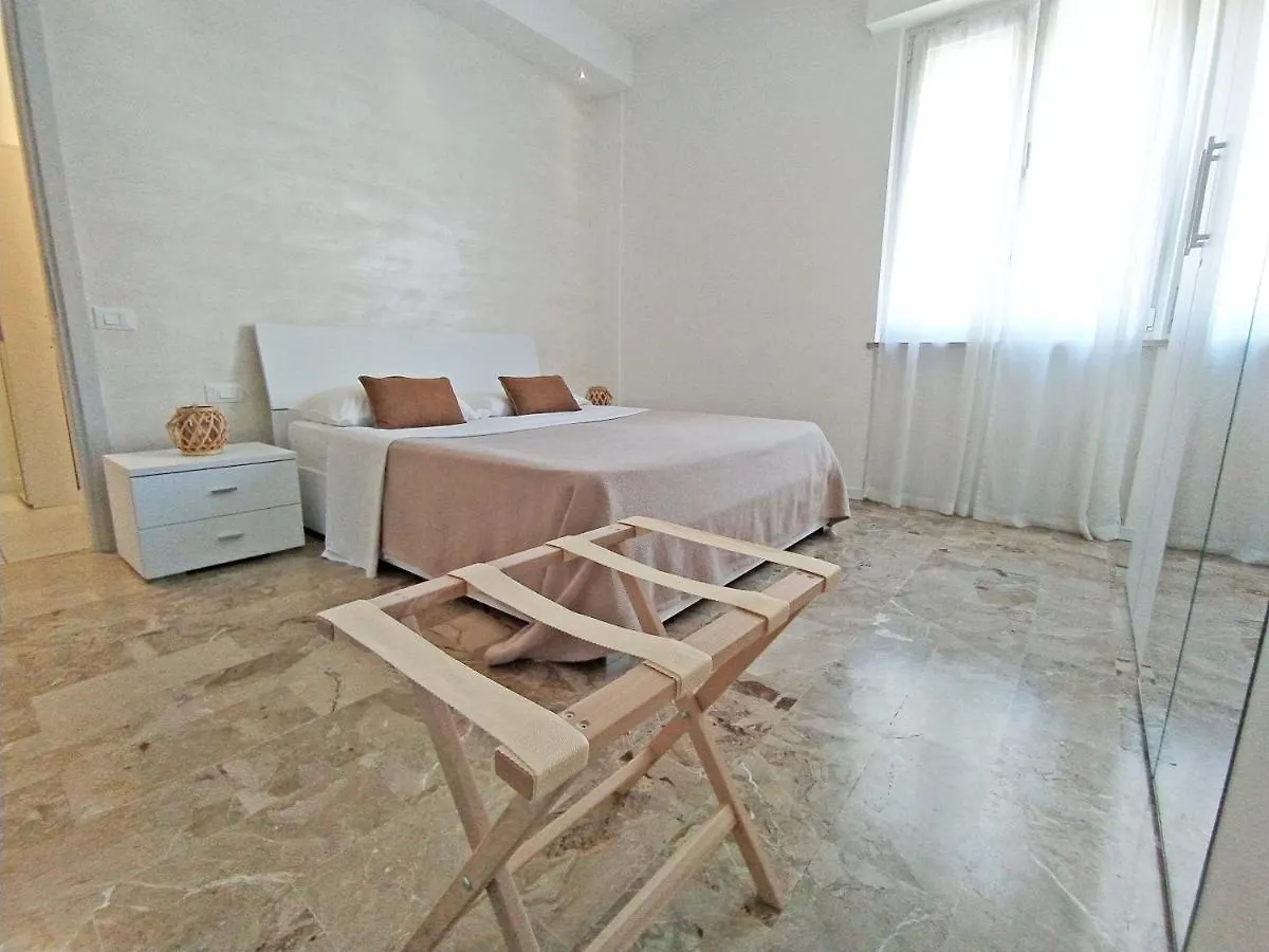 Casa Emmeti Apartment Desenzano del Garda 0*,